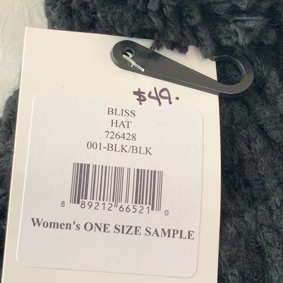 Spyder BLISS HAT - Black - Picture 10 of 11